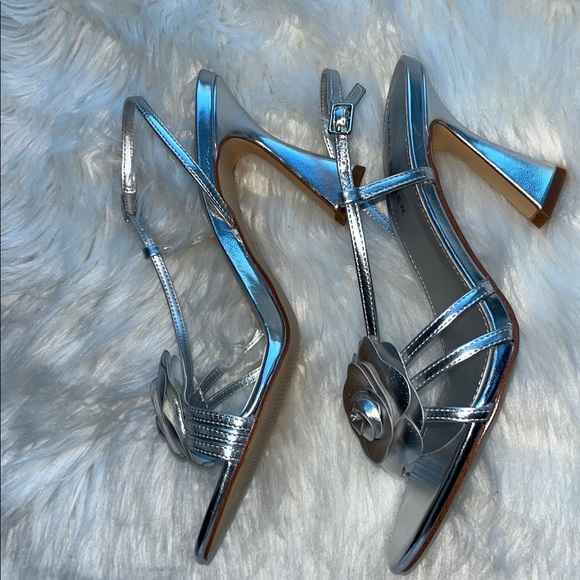🆕 Marc Fisher Women's Silver Hallen Heeled Dress Sandals Size 6.5 - Picture 5 of 11